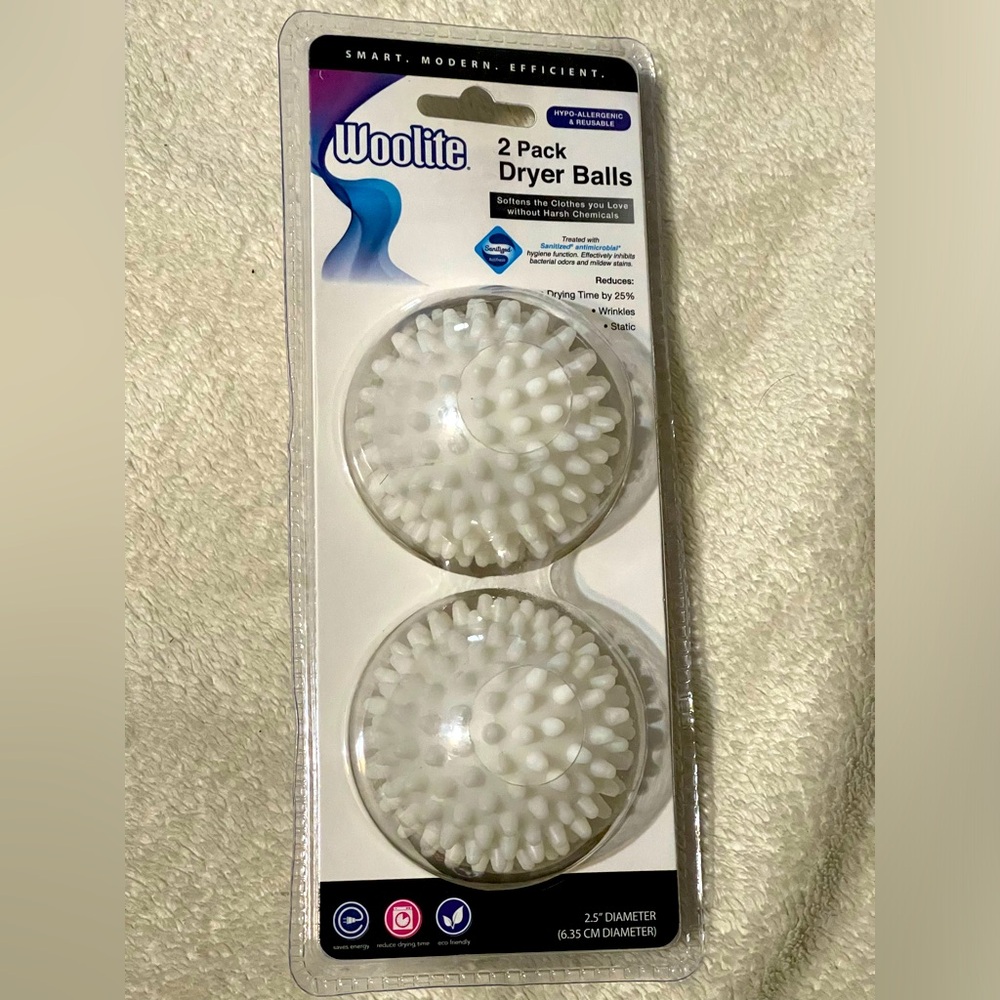 Woolite White Dryer Balls 2 Pack